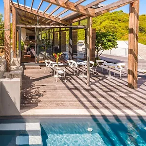  Maison d'hôtes La Résidence Nou Cinq